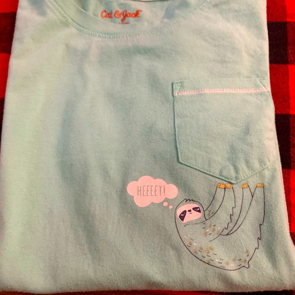 SOLD ON MERCARI 🌻 Cat & Jack      Girl T-Shirt